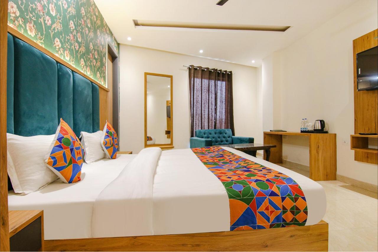 Fabhotel Prime Taj Castle Amritsar Exterior photo