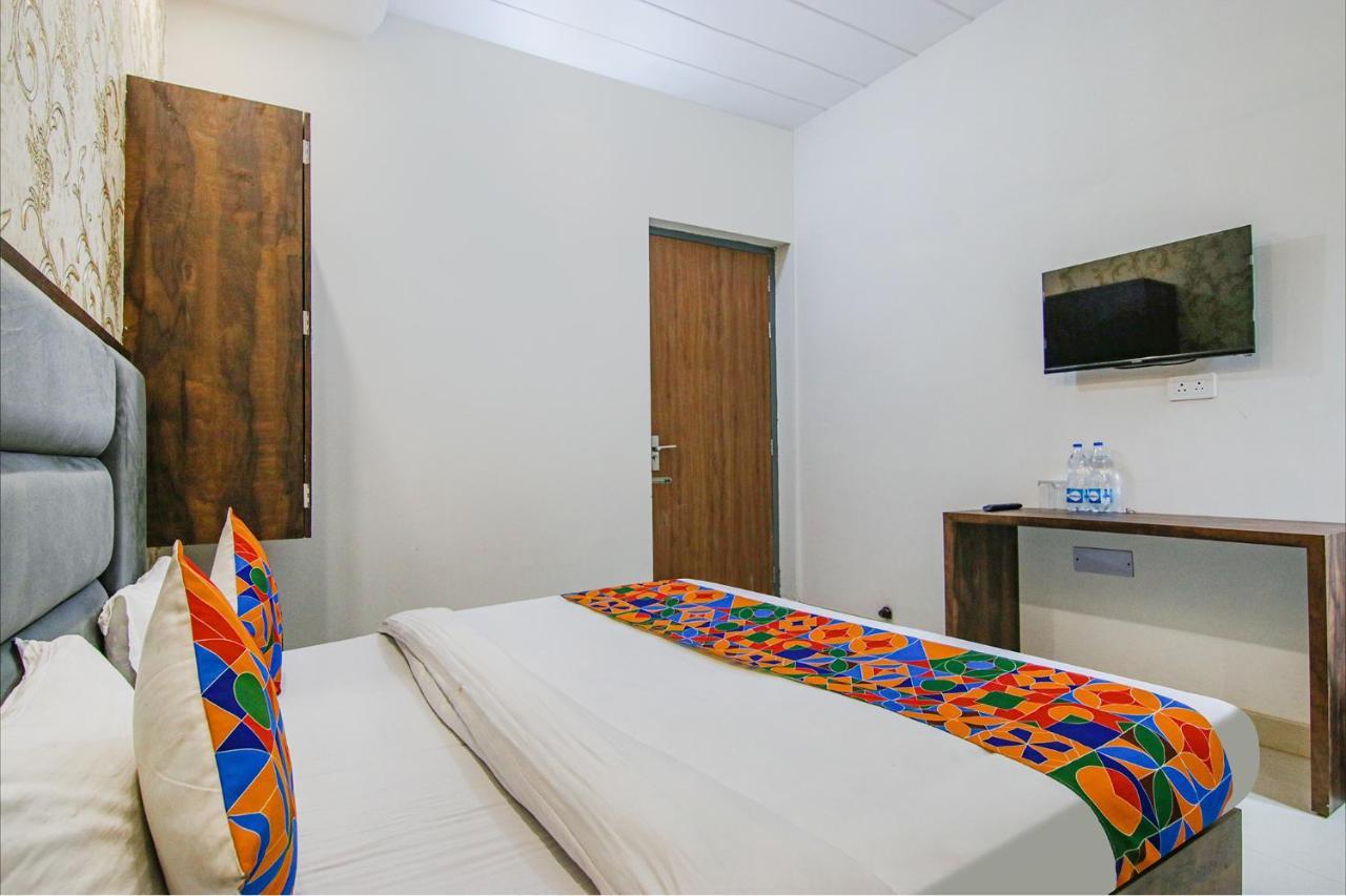 Fabhotel Prime Taj Castle Amritsar Exterior photo
