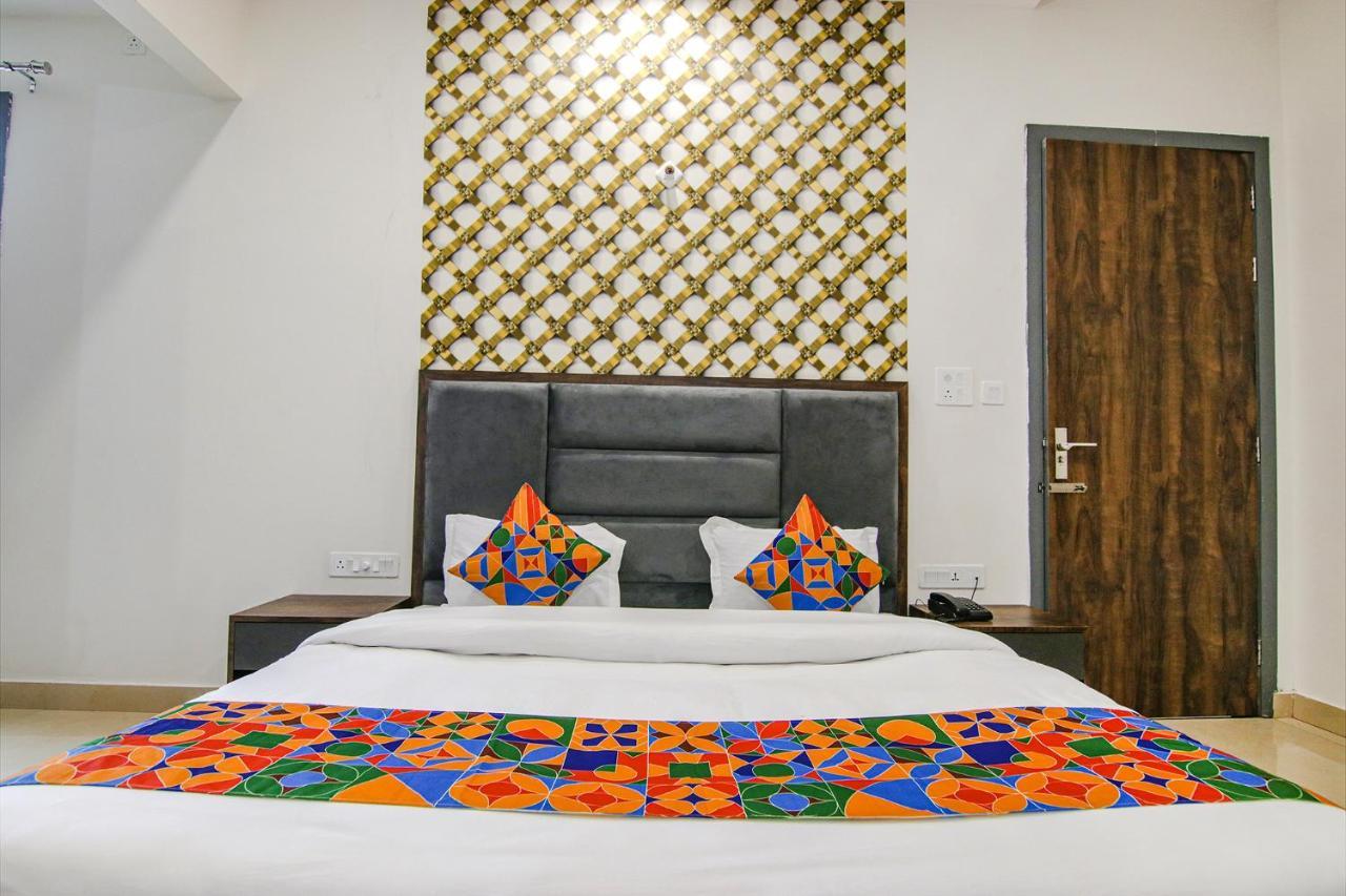 Fabhotel Prime Taj Castle Amritsar Exterior photo